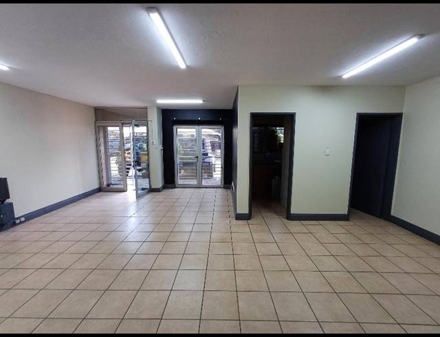 INDUSTRIAL PROPERTY TO RENT IN HENNOPS PARK INDUSTRIAL